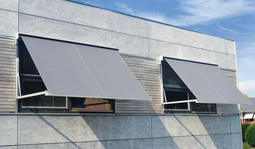 Store à projection – Style méditerranéen, effet ventilé