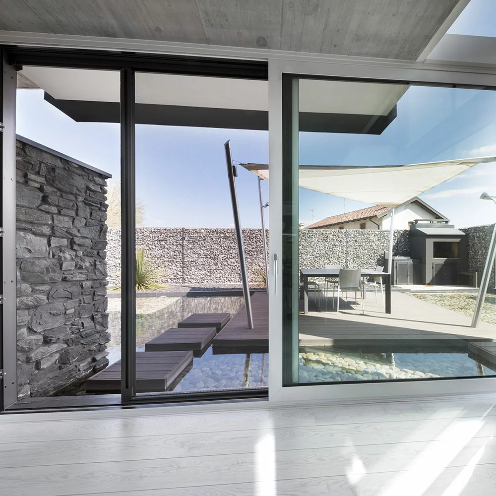 Moustiquaire enroulable AMB